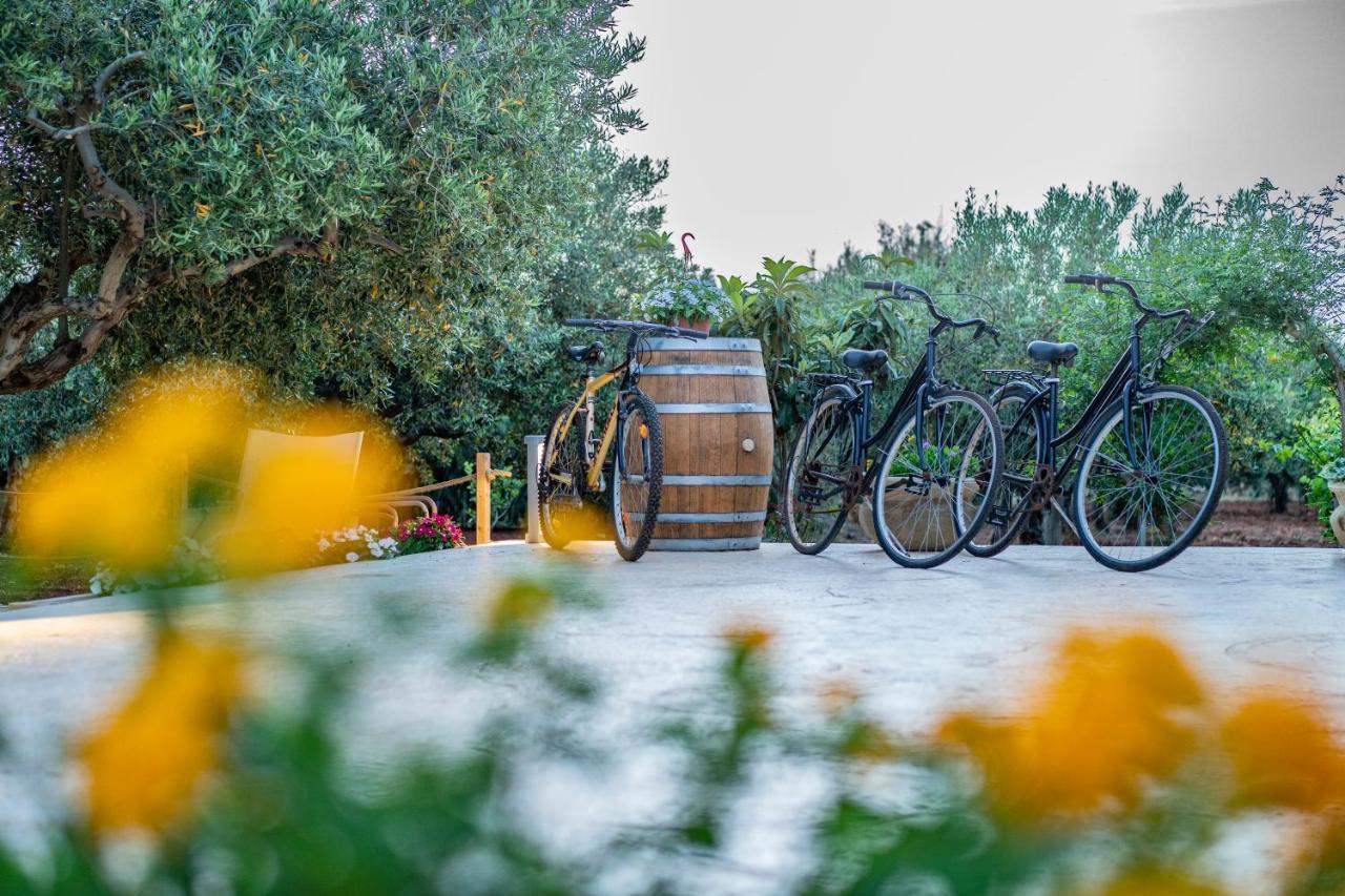 B&B Pietre Preziose Castelluzzo Bagian luar foto